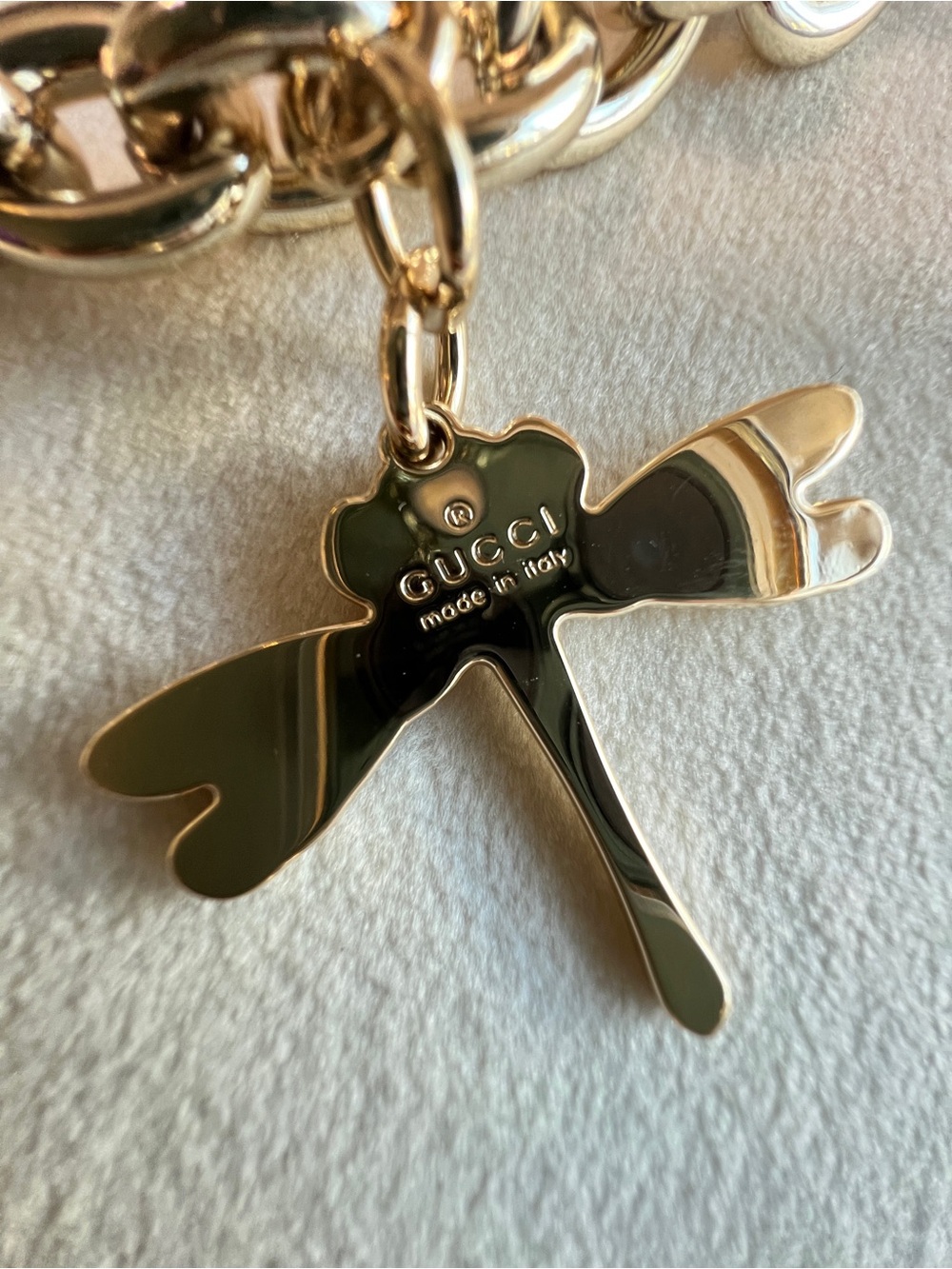 Gucci bag chain charm Pre-Fall 2025 collection NWOT comes with COA - Picture 6 of 9